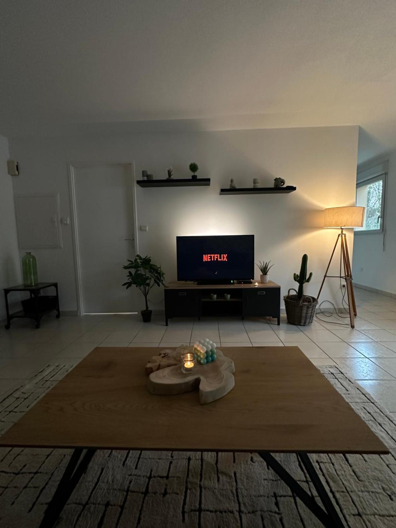 Appartement Entierement Renove Roye  Bagian luar foto
